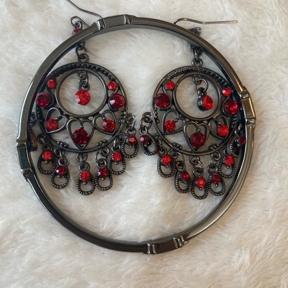 Chandelier‎ Red Earrings & Bangle Bracelet Bundle - Picture 1 of 8